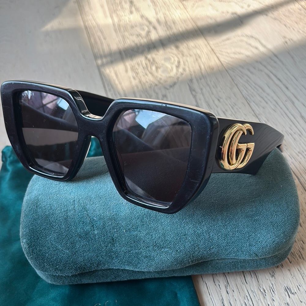 Gucci Geometric Sunglasses
